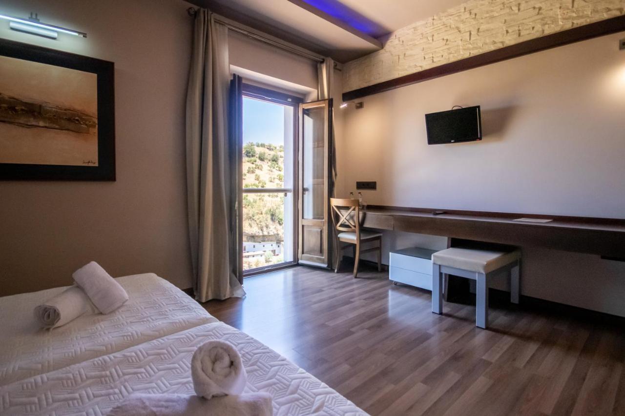 Hotel Villa De Setenil Setenil De Las Bodegas Экстерьер фото